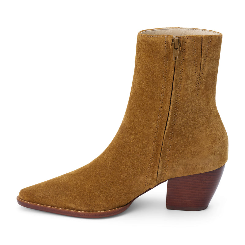 Caty Ankle Boot – Matisse Footwear – Tan suede western-inspired boot with pointed toe and stacked heel.