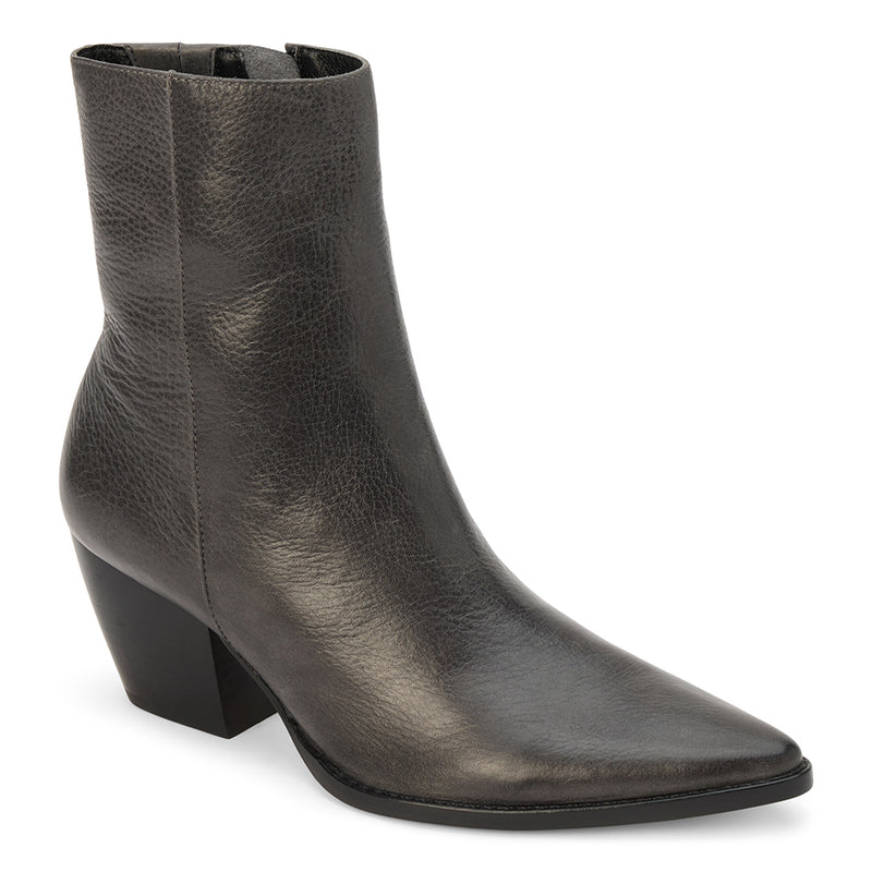 Caty Ankle Boot – Matisse Footwear – Black textured leather ankle boot with pointed toe and block heel.