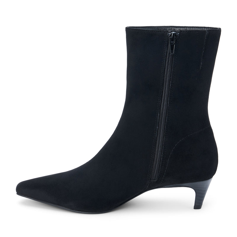 Esther Vegan Ankle Boot – Coconuts by Matisse – Black almond toe bootie with faux suede finish and low kitten heel.