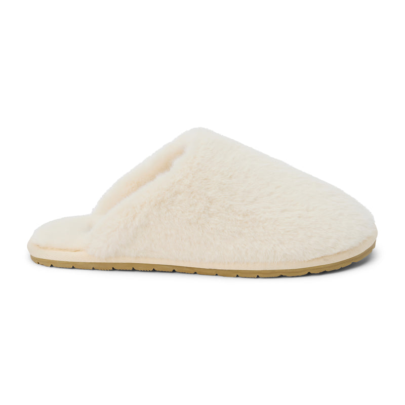 Lounge Vegan Slipper – Beach by Matisse – White faux fur closed-toe slipper with flat sole and cozy silhouette.