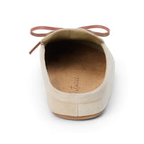 Mavy Clog