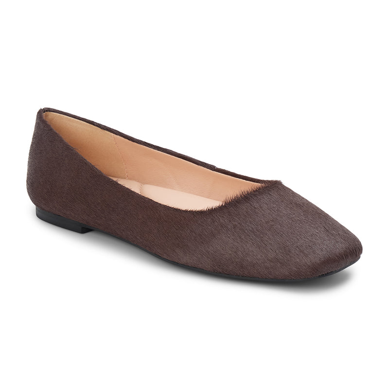 Phillip Ballet Flat – Matisse – Dark brown cow hair ballet flat with square toe and minimalist design.