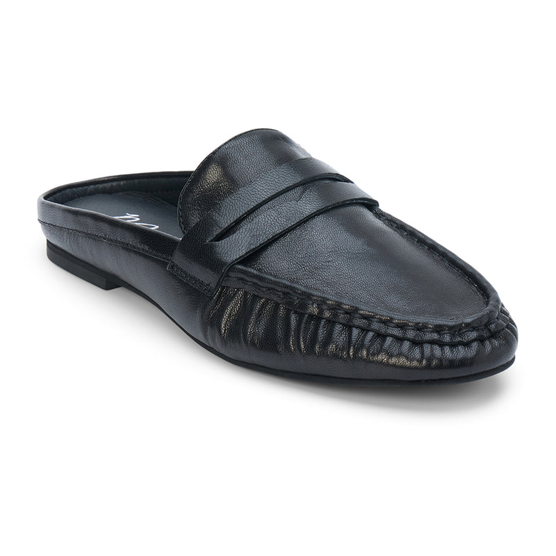 Porta Penny Loafer Mule – Matisse Footwear – Black slip-on loafer with classic penny strap and moc toe stitching.