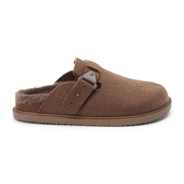 Portland Vegan Clog – Beach by Matisse – Brown felt slip-on clog with tonal buckle and faux shearling lining.