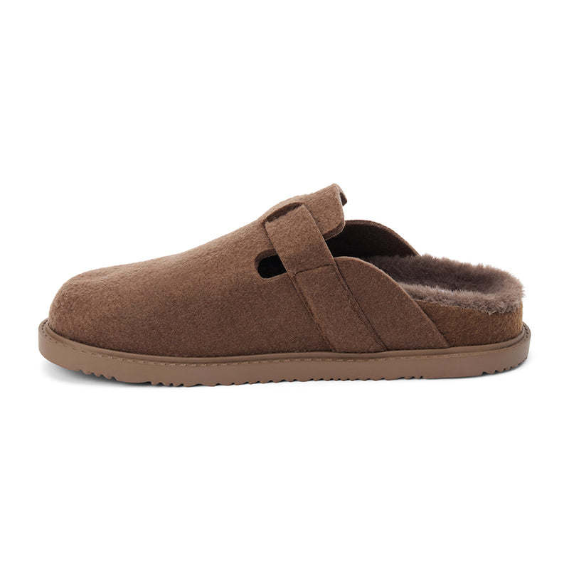 Portland Vegan Clog – Beach by Matisse – Brown felt slip-on clog with tonal buckle and faux shearling lining.