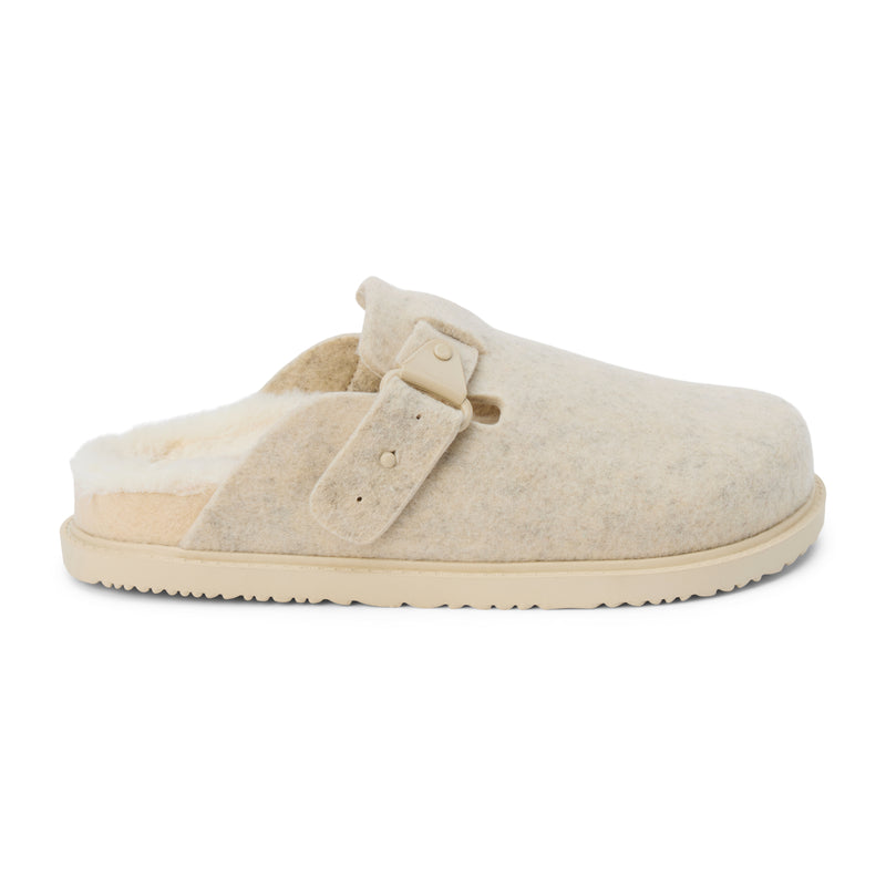 Portland Vegan Clog – Beach by Matisse – Cream felt slip-on clog with tonal buckle and faux shearling lining.