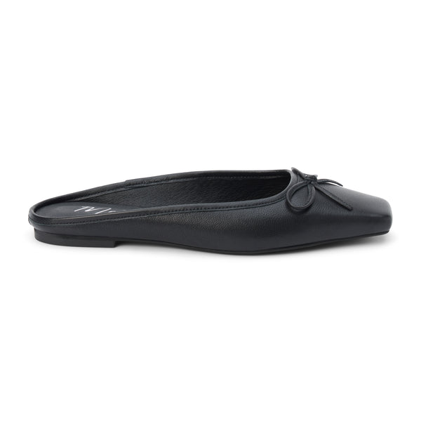 Remy Ballet Mule – Matisse – Black leather flat mule with square toe and bow detail.