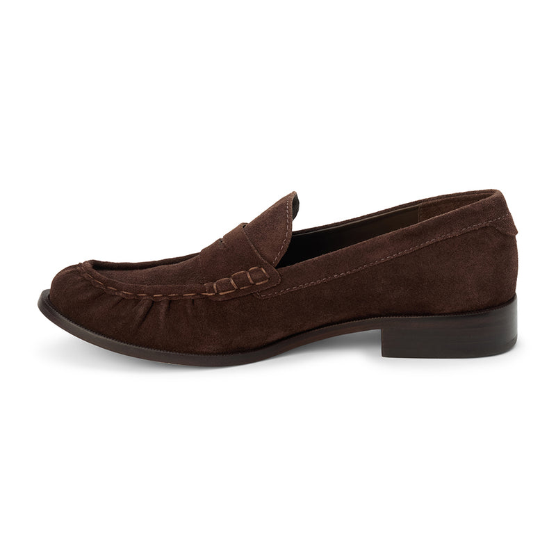 William Penny Loafer – Lenore by Matisse – Dark brown suede loafer with stitched detailing and classic penny strap silhouette.