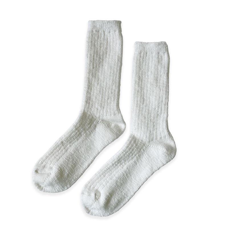 le-bon-shoppe-cottage-socks-white-linen