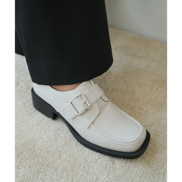 Hilary Loafer – Coconuts by Matisse – White faux leather loafer with oversized buckle and low block heel.