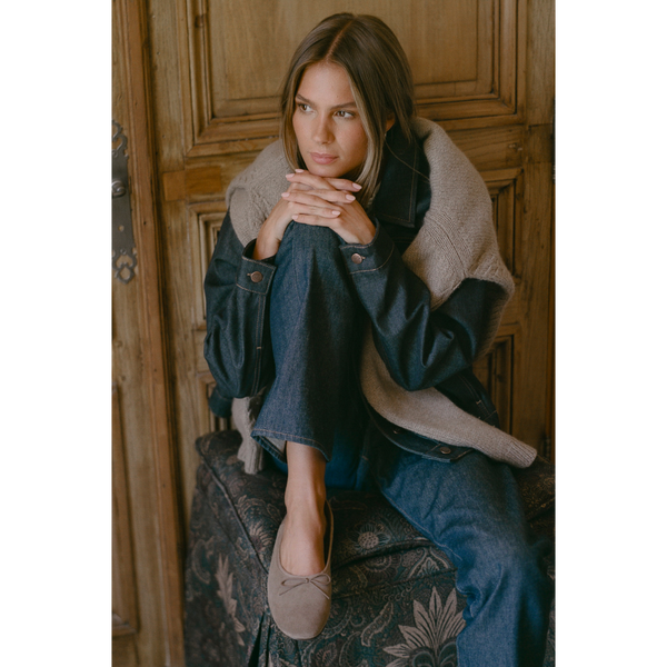 Marie Ballet Flat - Lenore by Matisse - Light tan suede ballet flats with a classic round-toe silhouette, delicate bow detail, and padded leather insole. A timeless essential for effortless everyday elegance.