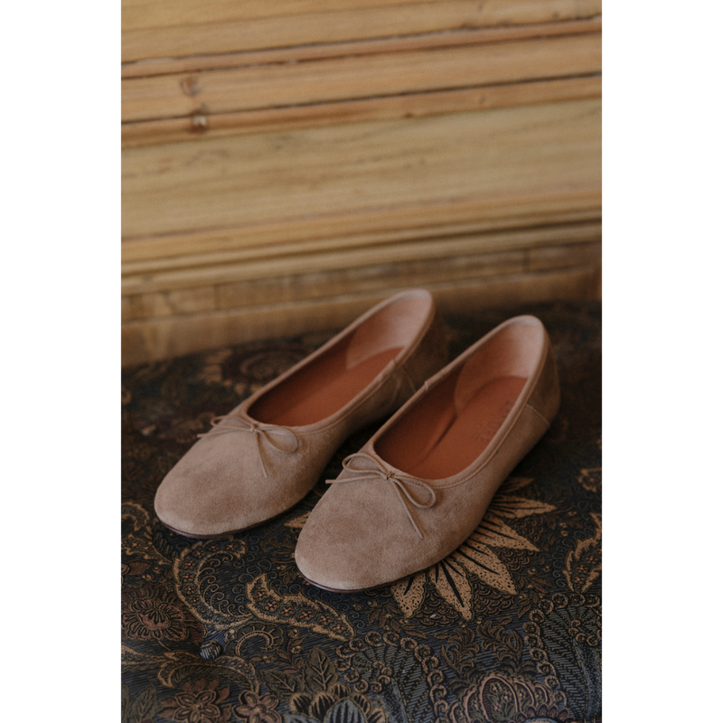 Marie Ballet Flat - Lenore by Matisse - Light tan suede ballet flats with a classic round-toe silhouette, delicate bow detail, and padded leather insole. A timeless essential for effortless everyday elegance.