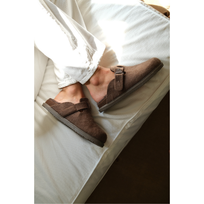 Portland Vegan Clog – Beach by Matisse – Brown felt slip-on clog with tonal buckle and faux shearling lining.