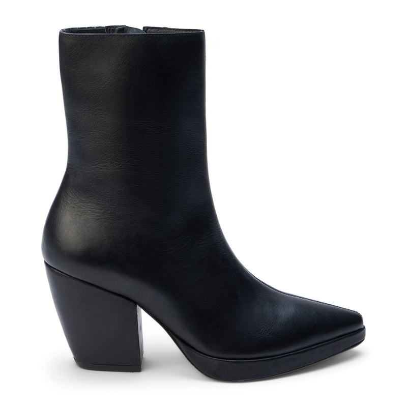 hendrix-ankle-boot-black
