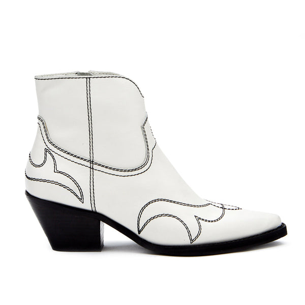 kaye-western-ankle-boot-white