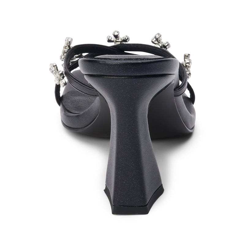 levi-heeled-sandal-black