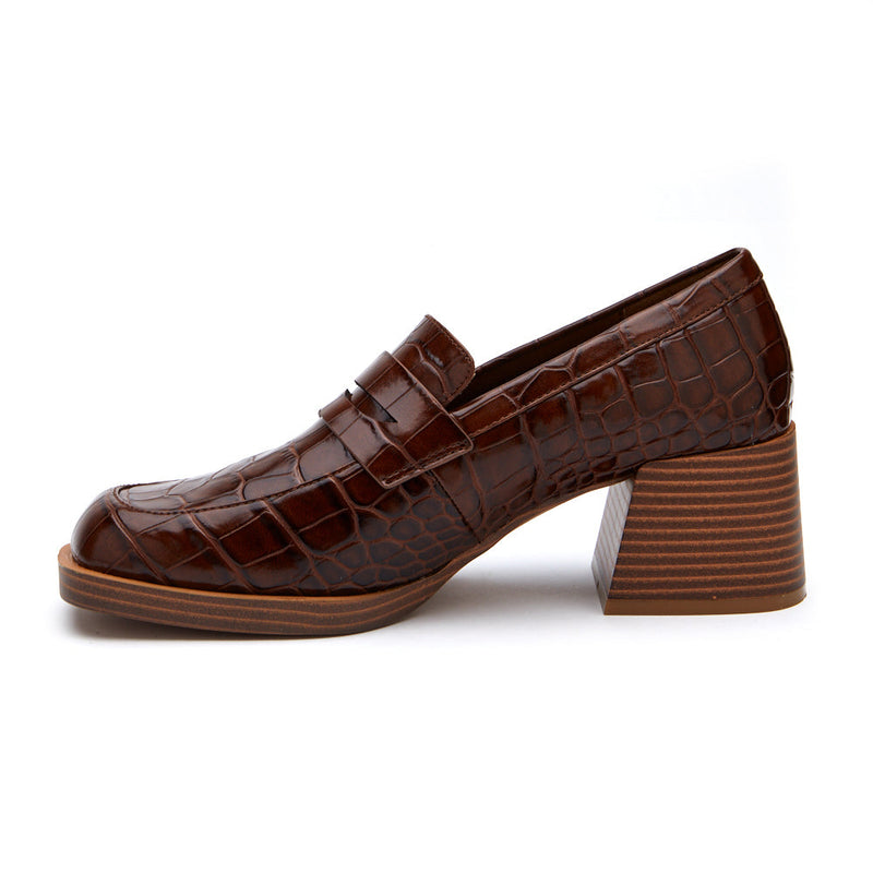 pace-heeled-loafer-chocolate