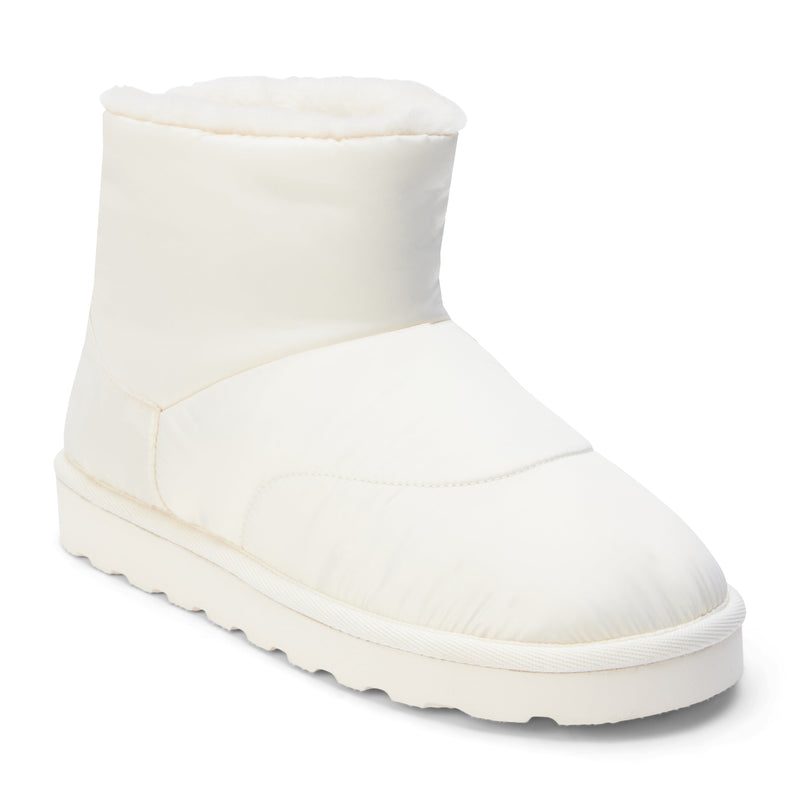 vail-puffer-boot-ivory