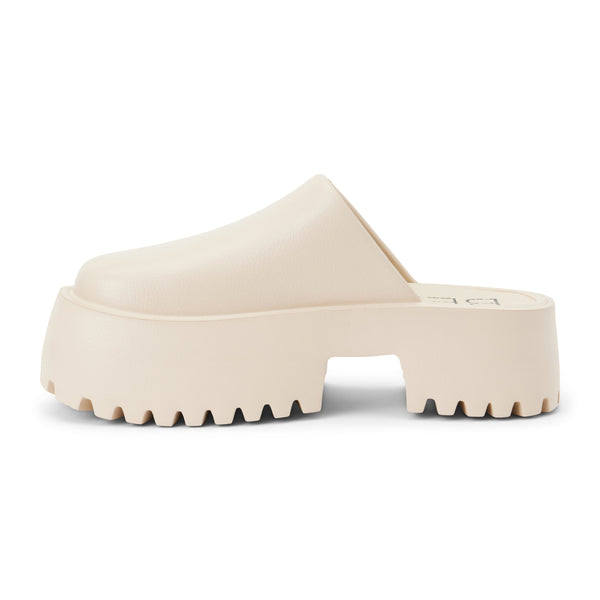 ventura-platform-mule-nude